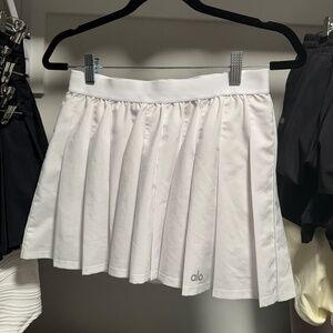 Alo skirt